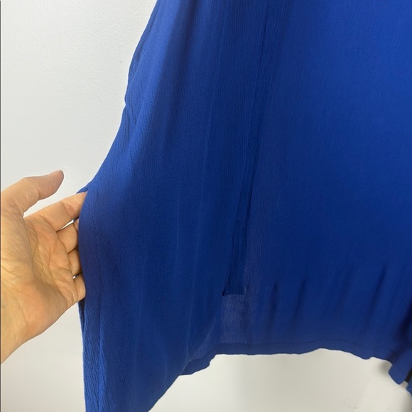 Kaliyana Cobalt Blue Short Kimono with Waterfall Hem and Draped Sleeves Size 1 - Picture 8 of 11